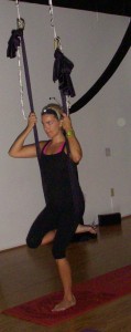 aerial yoga cari 4
